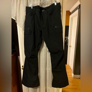 Burton Gloria snowpants. Size XL